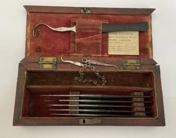 Instruments, dissecting